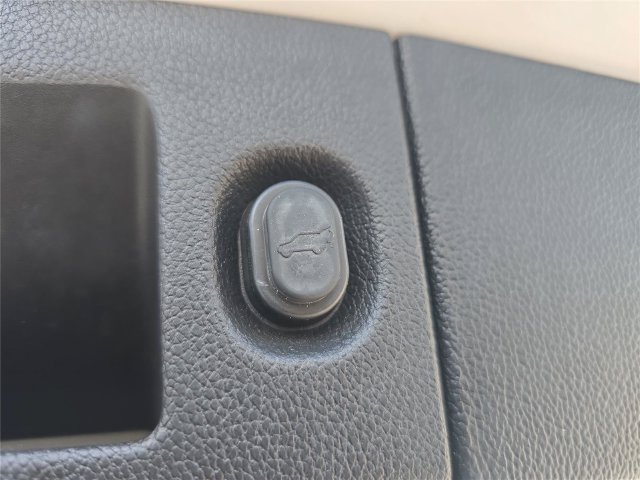 Used 2019 Chevrolet Tahoe LT RWD image 26