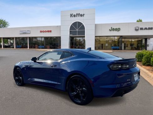 Used 2021 Chevrolet Camaro LT w/ RS Package RWD image 4
