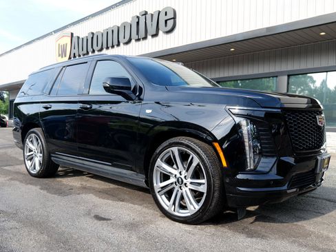 Used 2025 Cadillac Escalade Sport image 91