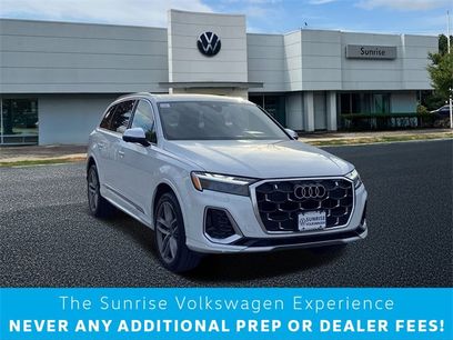 Used 2025 Audi SQ7 Prestige w/ Prestige Package