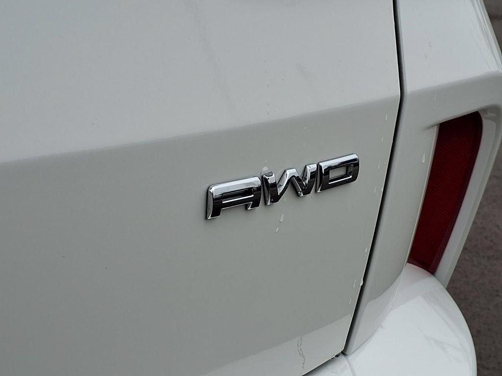 Used 2024 Ford Escape ST-Line w/ Tech Pack #1 AWD/4WD image 9