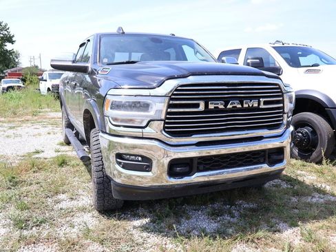 Used 2021 RAM 2500 Laramie AWD/4WD image 9