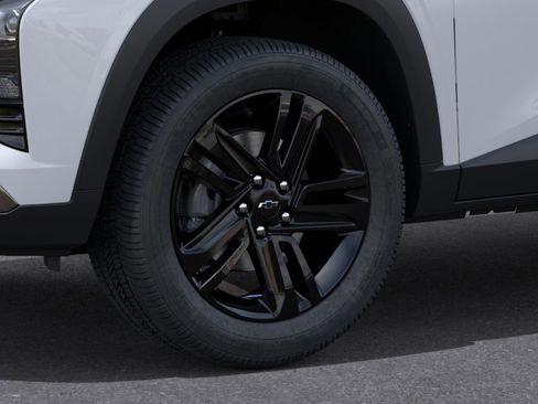 New 2026 Chevrolet Trax ACTIV w/ Driver Confidence Package image 9