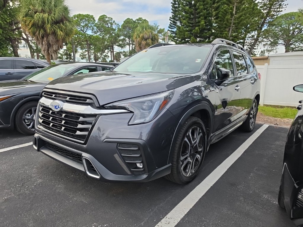Used 2024 Subaru Ascent Touring AWD/4WD image 6