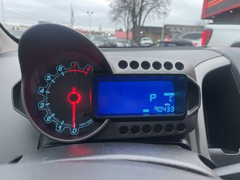 Used 2014 Chevrolet Sonic LT w/ LT Spring Promotional Package FWD image 16