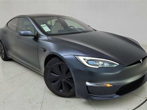 Used 2024 Tesla Model S Base image 1