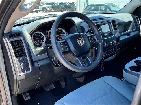 Used 2018 RAM 2500 Tradesman w/ Chrome Appearance Group AWD/4WD image 16