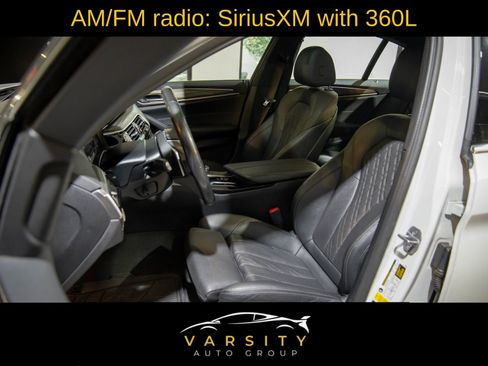 Used 2022 BMW 530i xDrive 530i xDrive w/ Convenience Package image 10