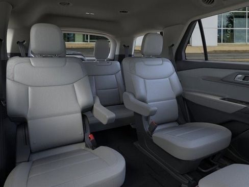 New 2026 Ford Explorer Active AWD/4WD image 80