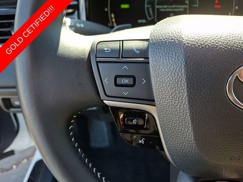 Certified 2025 Toyota Camry SE image 21