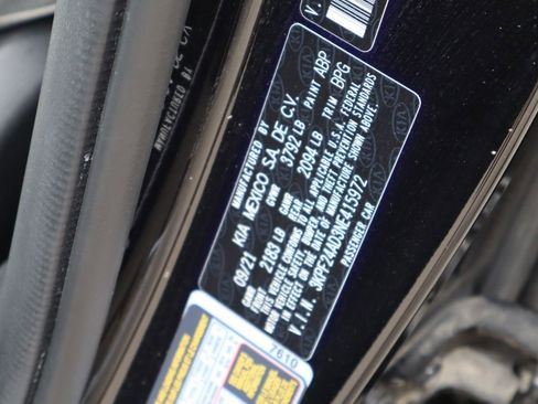 Used 2022 Kia Forte LXS image 27