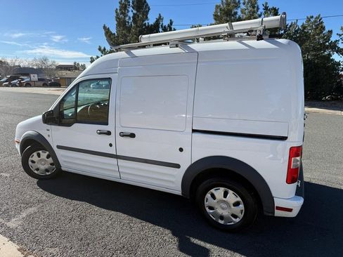 Used 2013 Ford Transit Connect XLT image 4