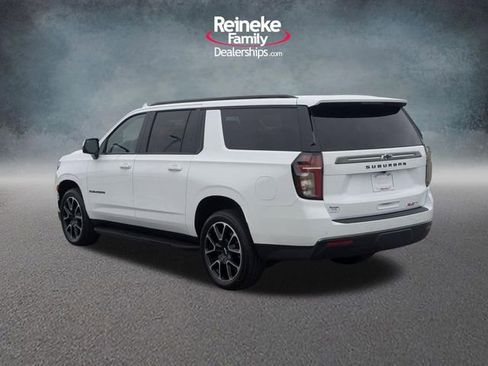 Used 2022 Chevrolet Suburban RST w/ Luxury Package AWD/4WD image 8