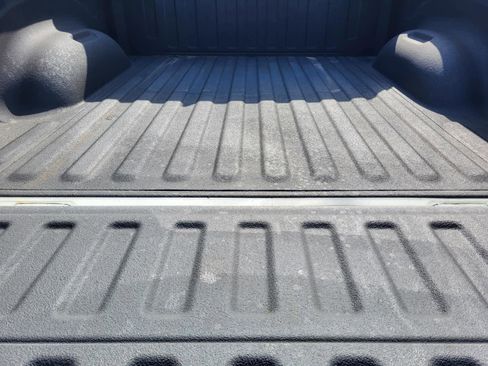 Used 2024 RAM 1500 Laramie image 12