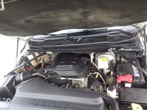 Used 2022 RAM 2500 Tradesman AWD/4WD image 30
