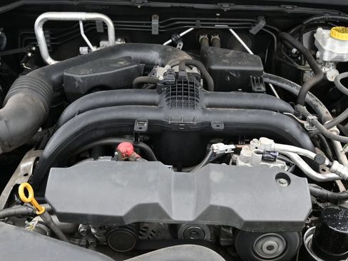 Used 2019 Subaru Outback 2.5i AWD/4WD image 38
