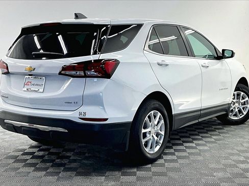 Used 2023 Chevrolet Equinox LT w/ LPO, Floor Liner Package image 12