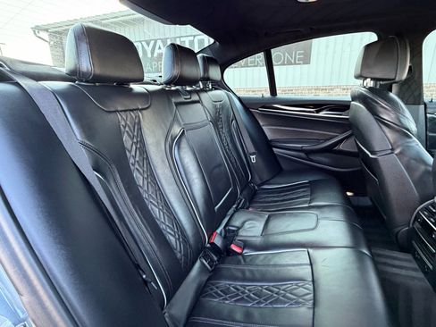 Used 2018 BMW M550i xDrive w/ Driving Assistance Package image 29