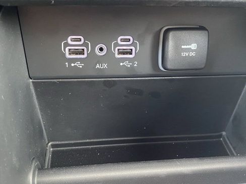 New 2025 Jeep Grand Cherokee Overland image 23