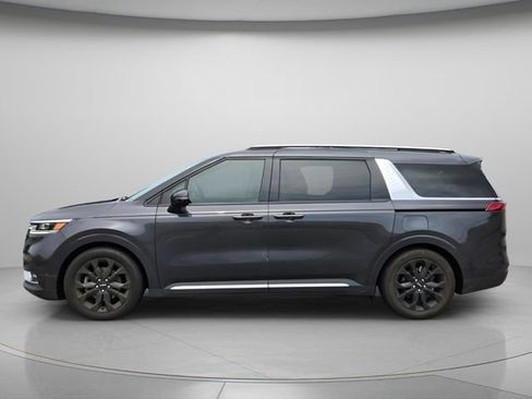Used 2022 Kia Carnival SX Prestige FWD image 3