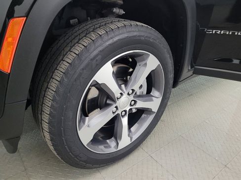 Used 2022 Jeep Grand Cherokee Limited 4xe AWD/4WD image 31