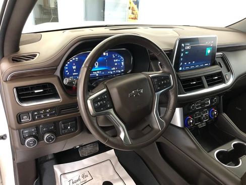 Used 2022 Chevrolet Tahoe Z71 w/ Z71 Off-Road Package image 12