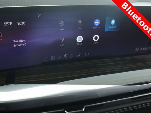 Used 2025 Cadillac Escalade ESV Premium Luxury w/ Touring Package image 26