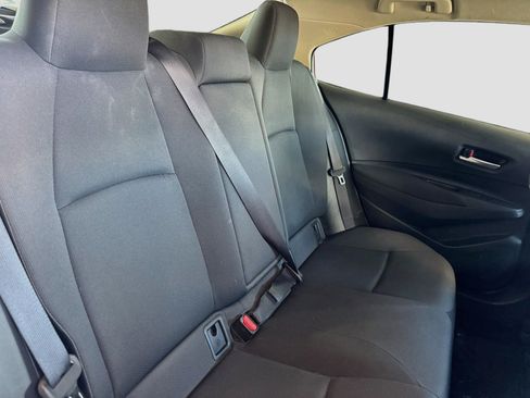 Used 2021 Toyota Corolla LE w/ Carpet Mat Package (TMS) FWD image 16