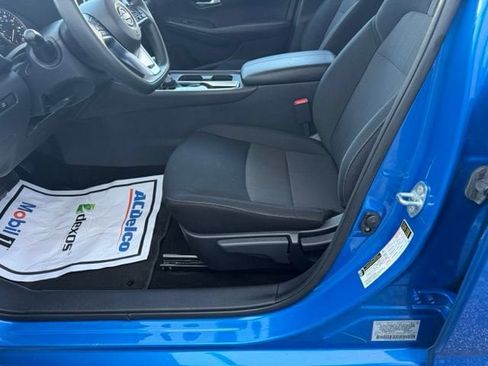 Used 2025 Nissan Sentra SV FWD image 21