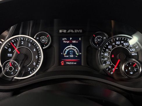 Used 2024 RAM 2500 Big Horn w/ Bed Utility Group image 16