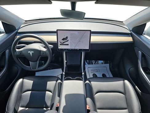 Used 2020 Tesla Model Y Long Range AWD/4WD image 13
