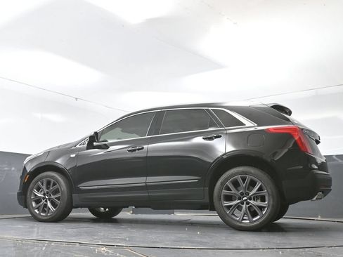 Used 2019 Cadillac XT5 Luxury w/ LPO, Black Ice Package AWD/4WD image 30