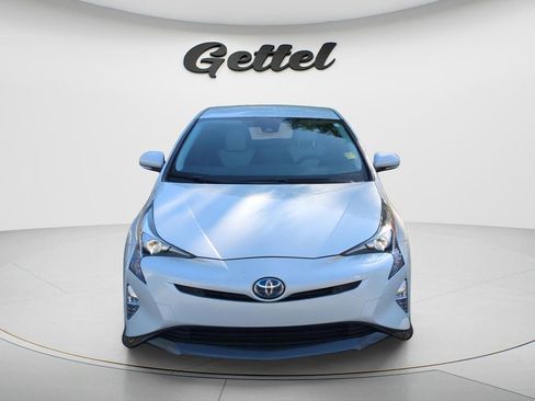 Used 2018 Toyota Prius Four Touring w/ Appearance Package image 8