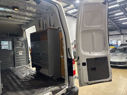 Used 2020 Nissan NV 2500 SV RWD image 71