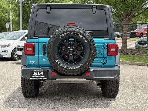 Used 2020 Jeep Wrangler Unlimited Sport AWD/4WD image 29