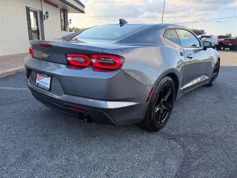 Used 2021 Chevrolet Camaro LT image 5