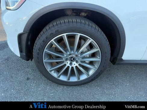 Certified 2022 Mercedes-Benz GLC 300 4MATIC Coupe image 12