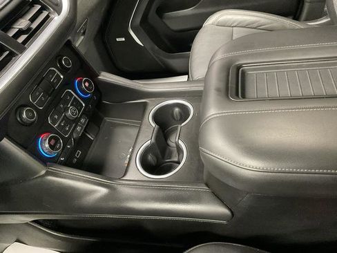 Used 2021 Chevrolet Tahoe Z71 w/ Z71 Signature Package image 23