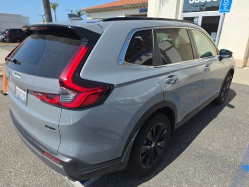 Used 2023 Honda CR-V Sport Touring image 5