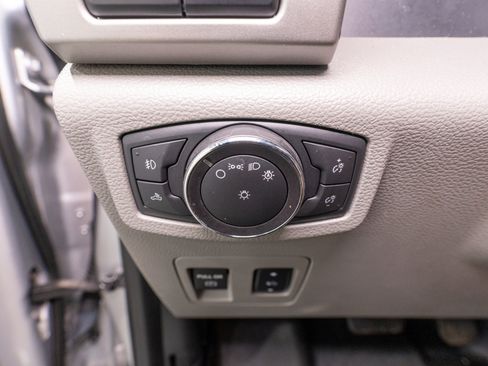Used 2018 Ford F150 Lariat AWD/4WD image 35