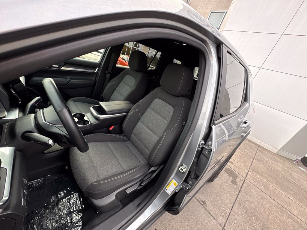 Used 2025 GMC Terrain Elevation AWD/4WD image 12