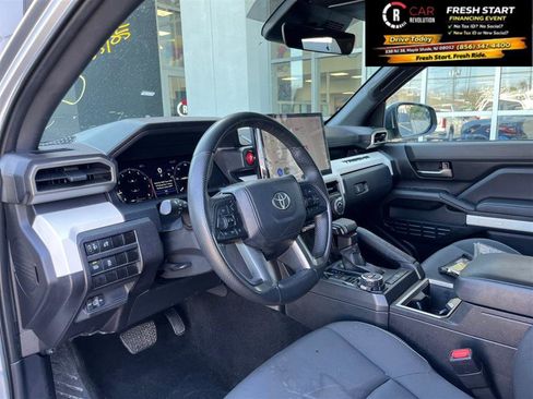 Used 2024 Toyota Tacoma TRD Off-Road image 14