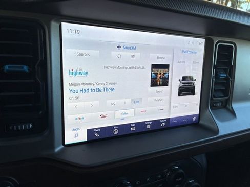 Used 2023 Ford Bronco Outer Banks image 31