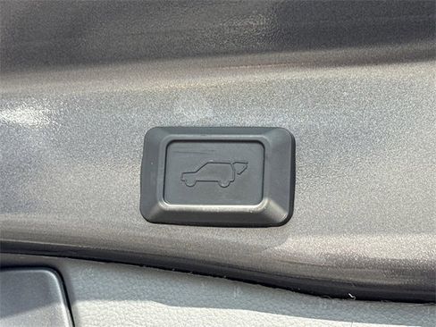 Used 2023 Toyota RAV4 XLE image 14