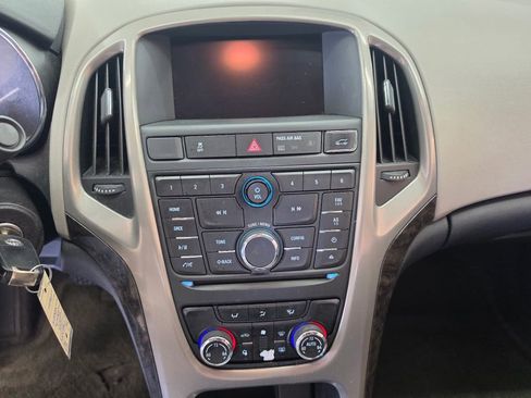 Used 2015 Buick Verano FWD image 14
