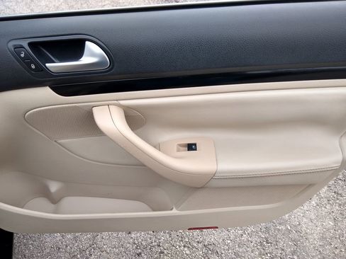 Used 2014 Volkswagen Jetta TDI image 20