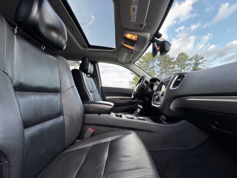 Used 2019 Dodge Durango SXT image 15