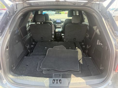 Used 2023 Ford Explorer ST-Line AWD/4WD image 55