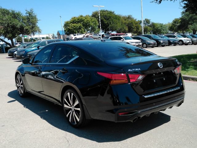 Used 2022 Nissan Altima 2.5 SR FWD image 9