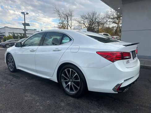 Used 2018 Acura TLX V6 SH-AWD w/ Technology Pkg image 5